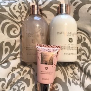 NWOT Baylis & Harding lotions & shower gel
